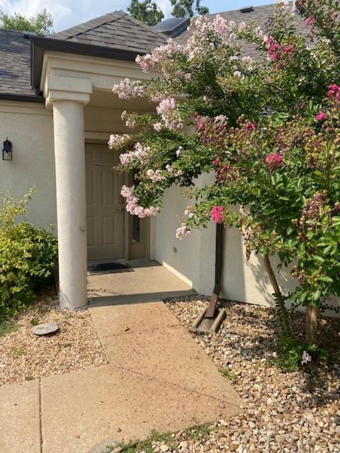 B 32-1 Spacious Villa Close To Pool Branson Extérieur photo